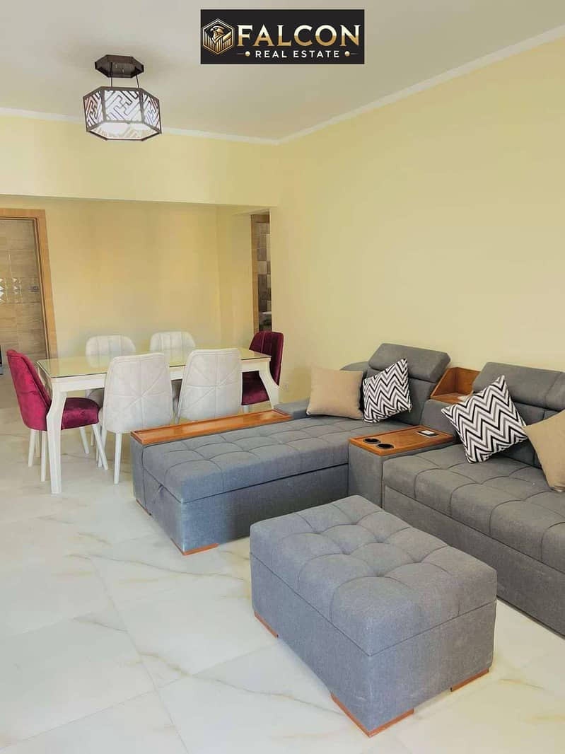 6 547857635_729785830116476_3866221257003663465_n. jpg