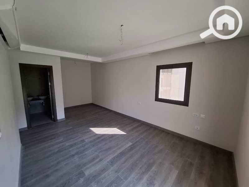 3 WhatsApp Image 2025-12-04 at 4.13. 45 PM. jpeg