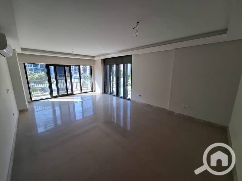 19 WhatsApp Image 2025-12-04 at 4.14. 12 PM. jpeg