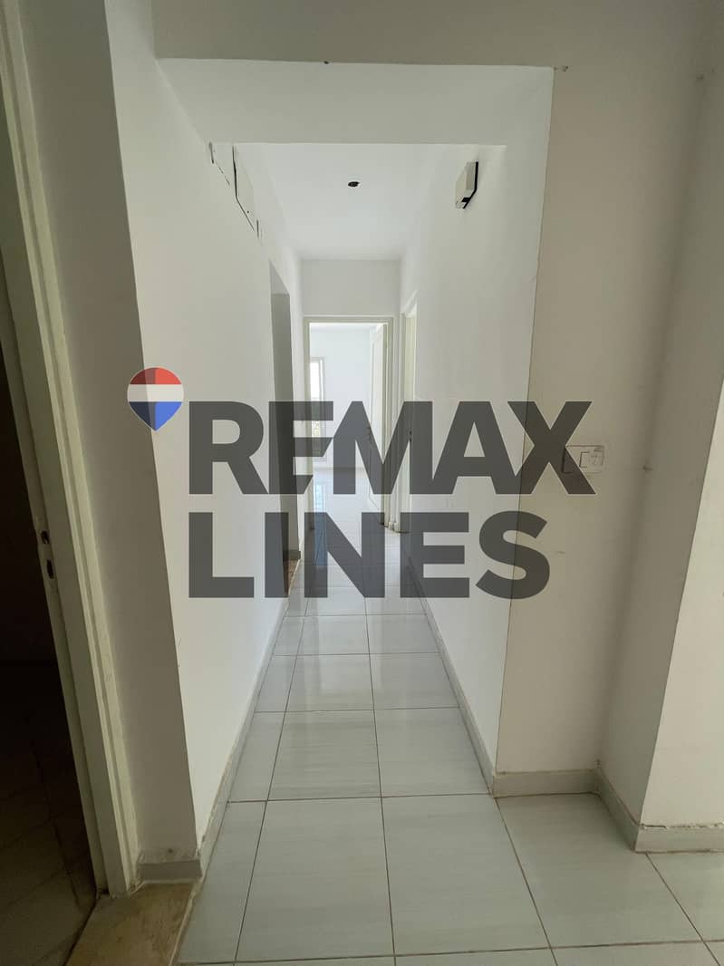 11 WhatsApp Image 2025-12-04 at 13.42. 03. jpeg