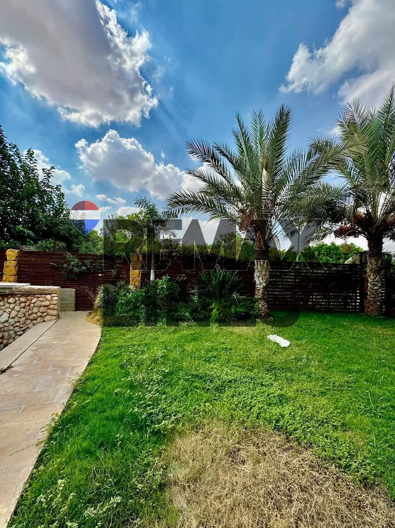 8 WhatsApp Image 2025-12-04 at 14.53. 04. jpeg