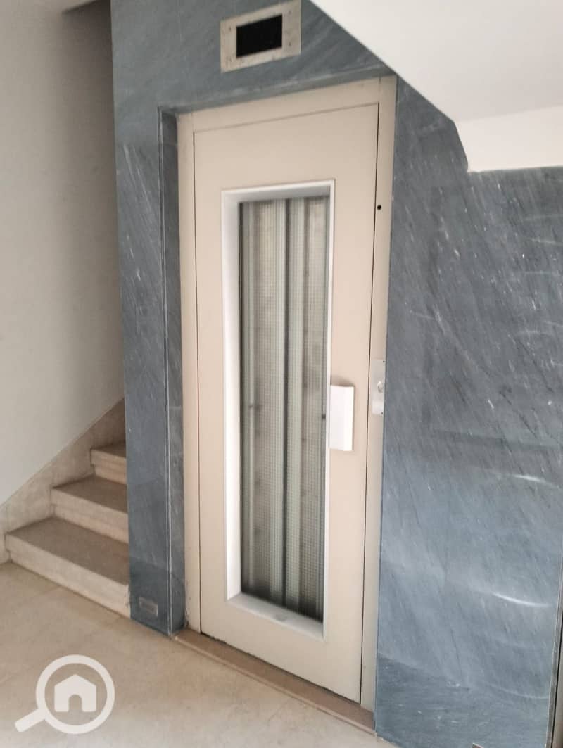 7 WhatsApp Image 2025-12-04 at 16.42. 00. jpeg