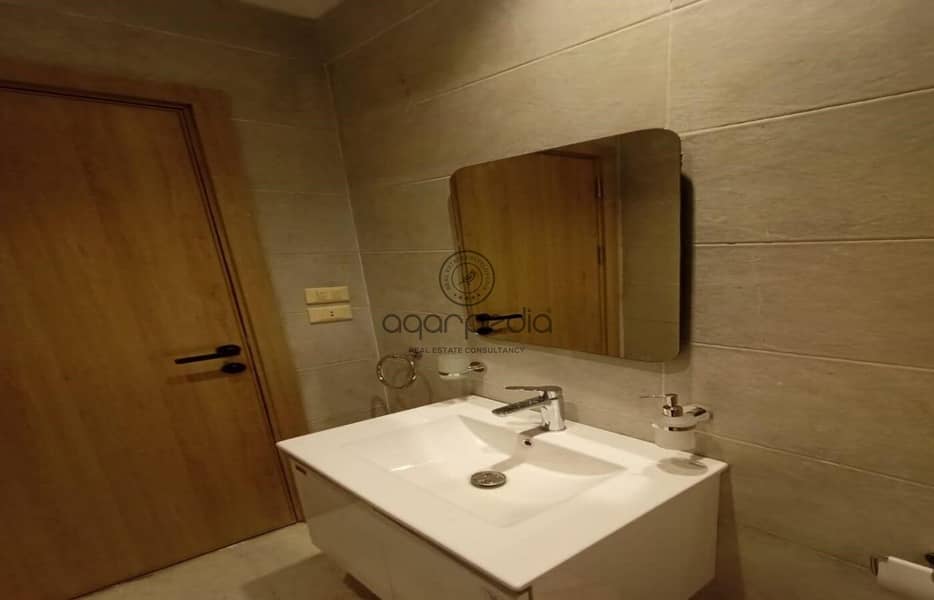 5 WhatsApp Image 2025-12-04 at 12.37. 31 PM (1). jpeg