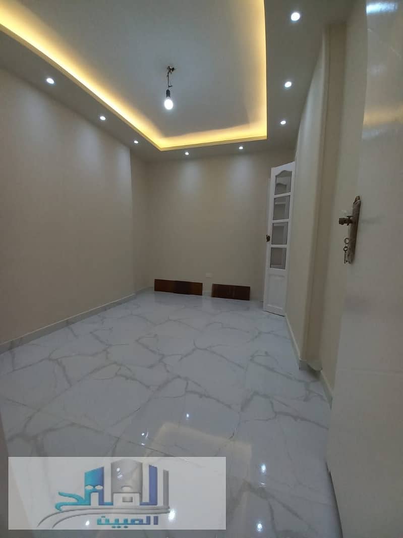 3 WhatsApp Image 2025-12-04 at 16.20. 22_f504ab0e. jpg