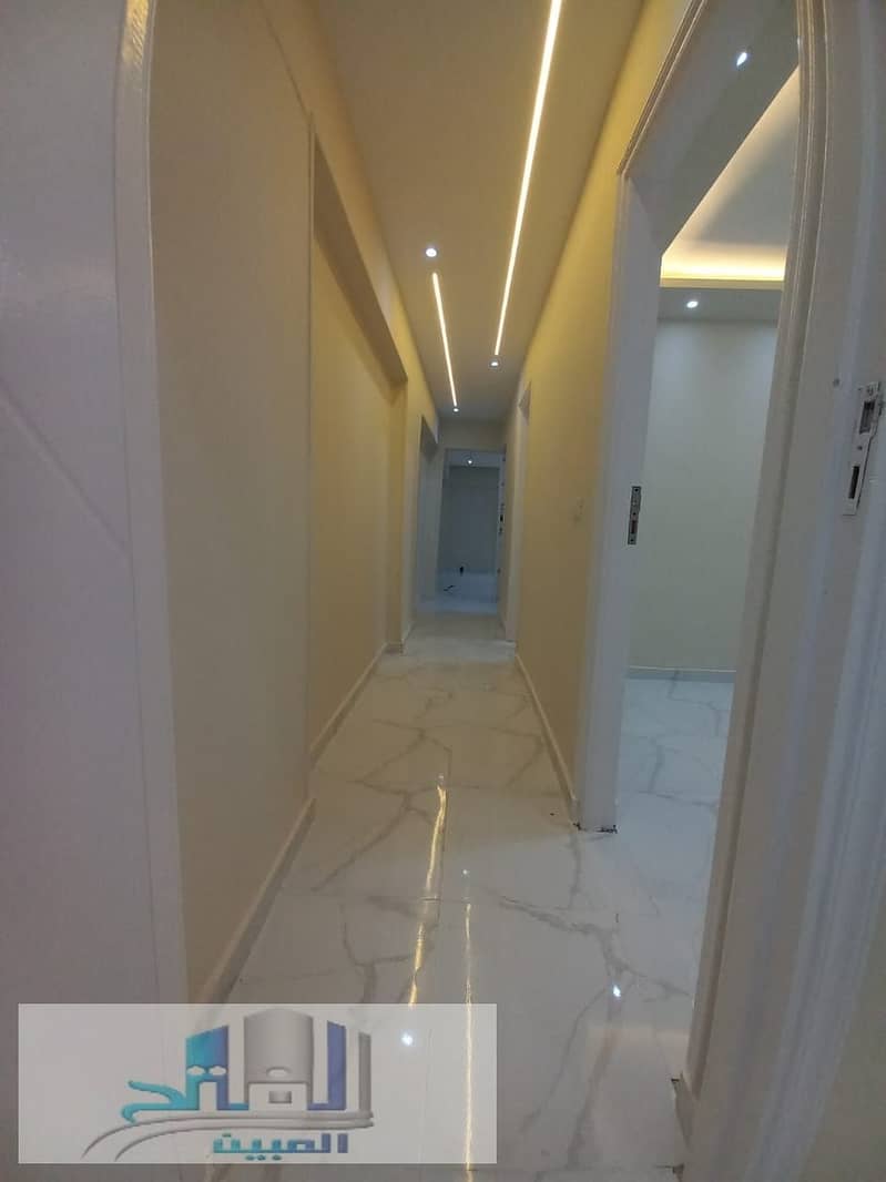 4 WhatsApp Image 2025-12-04 at 16.20. 23_79608ce6. jpg