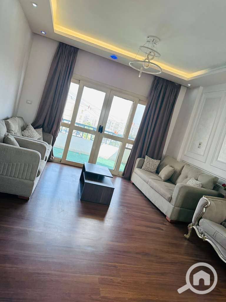 5 WhatsApp Image 2025-12-03 at 17.20. 53. jpeg