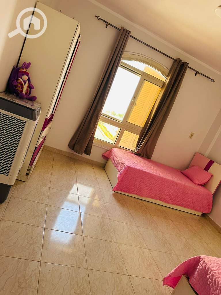 8 WhatsApp Image 2025-12-03 at 17.20. 57 (2). jpeg