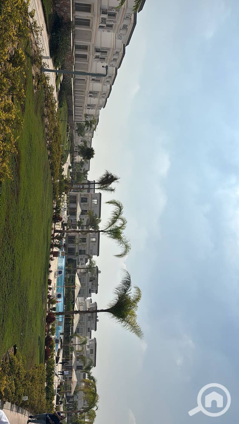 3 2efa6f5c-f37f-462d-a2ec-869982181c99. jpg