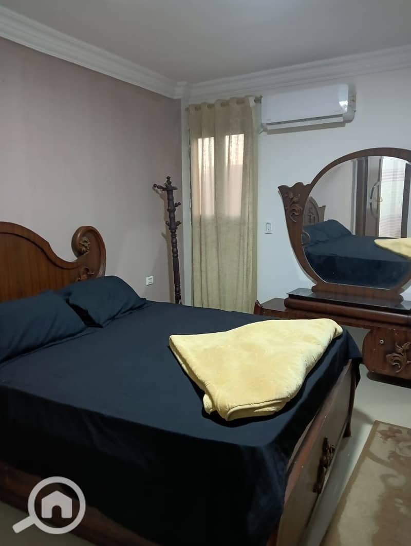 8 15b2c8ca-3dad-46c6-9a37-2e742b5c94bf. jpg