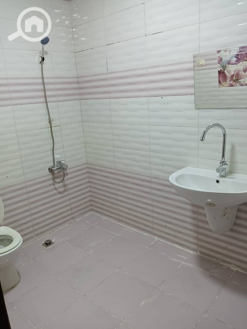 12 ca48cb9c-024f-4a96-ace2-8378fe16d196. jpg