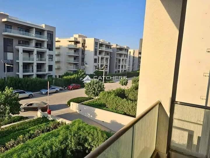 10 484569588_2369190790100940_7714616390672796572_n. jpg