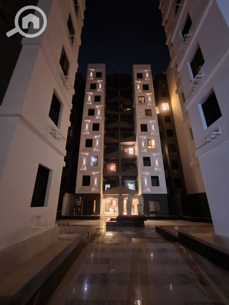 4 WhatsApp Image 2025-12-03 at 1.06. 29 PM (1). jpeg