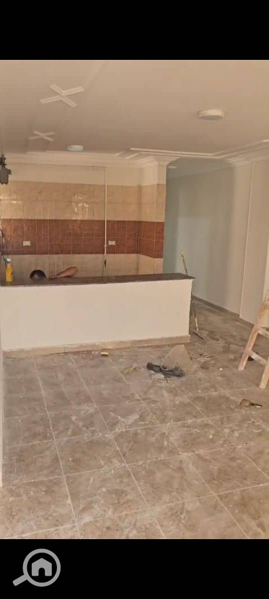 10 b1ad72b5-3e42-48ee-a73f-d77b1d6d6123. jpg