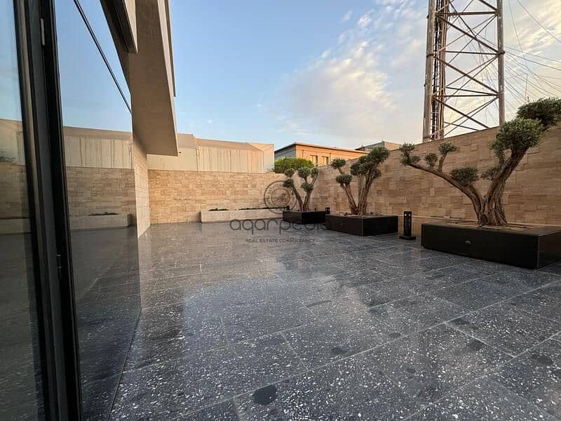 9 WhatsApp Image 2025-12-04 at 12.43. 46 PM (2). jpeg