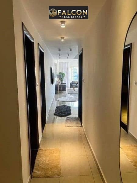 10 d54654e2-1dfc-43c7-be77-f372c9b8c901. jpg