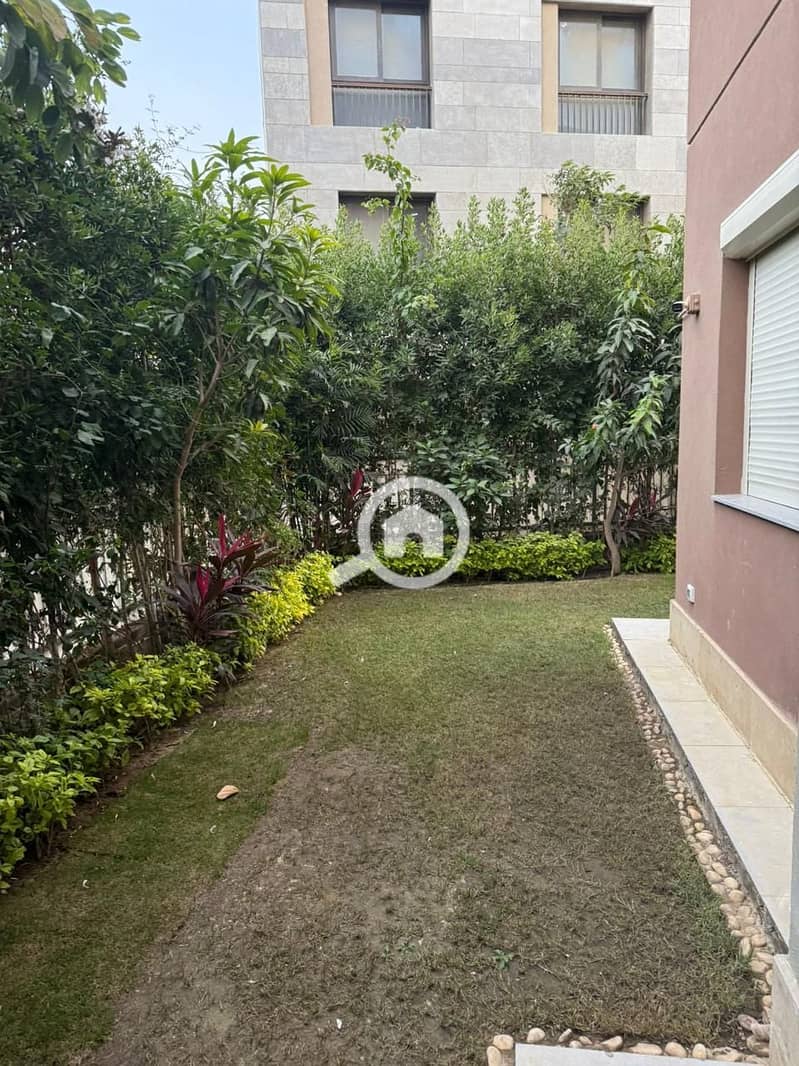 6 5ccdeb04-4988-4355-909b-012e130a4595. jpg