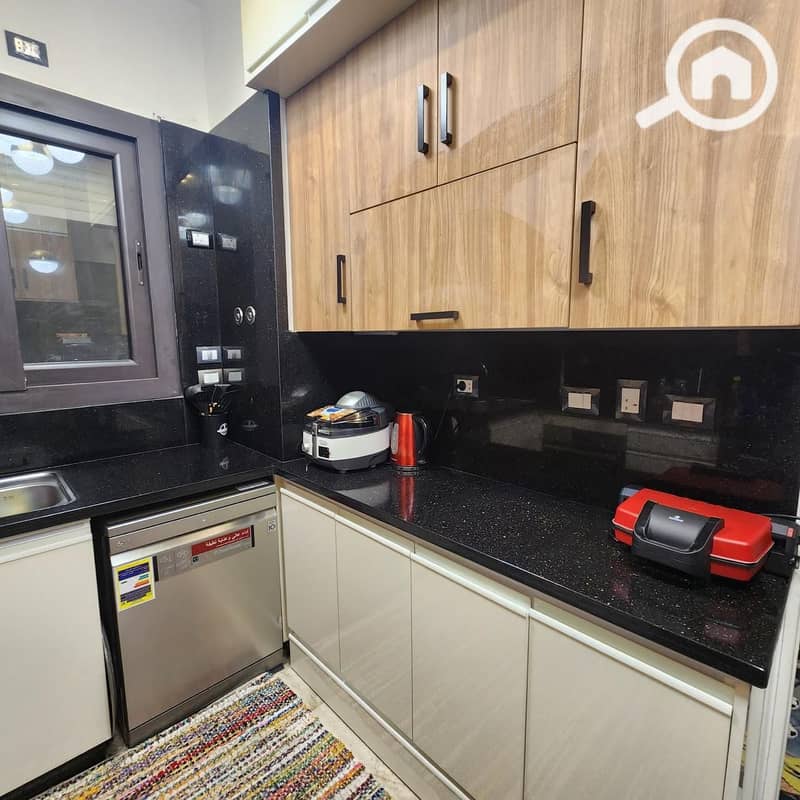 12 56327923-2acc-48d7-b123-4b5aaedeb3c1. jpg