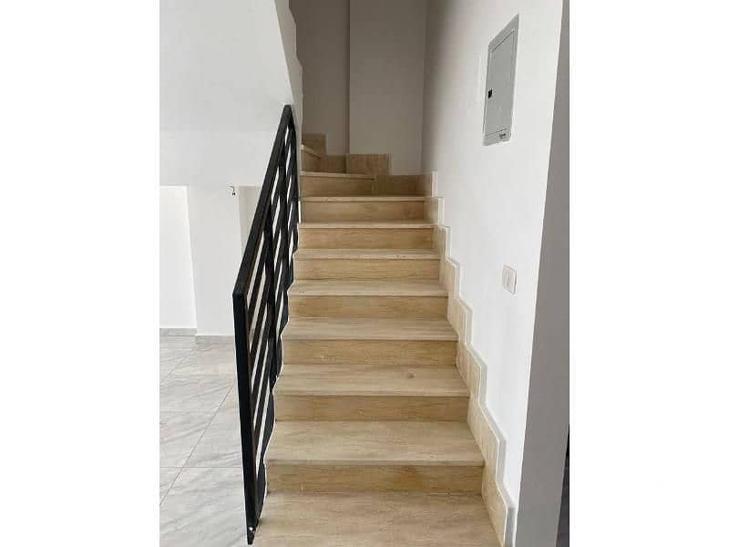 4 صورة واتساب بتاريخ 2025-12-01 في 17.11. 21_6d278333 - نسخة. jpg