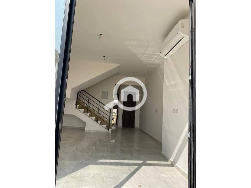 5 صورة واتساب بتاريخ 2025-12-01 في 17.11. 22_3157b946 - نسخة. jpg