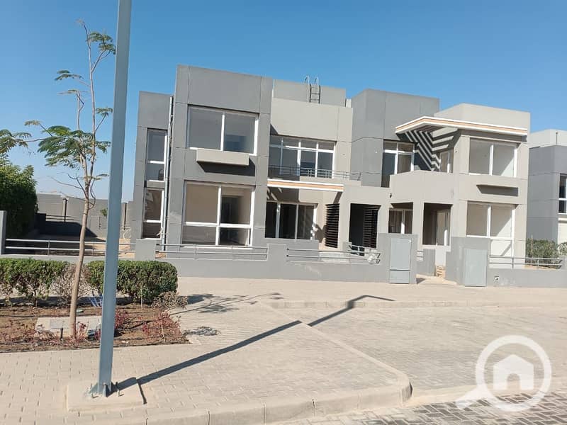 3 WhatsApp Image 2025-11-12 at 12.26. 00. jpeg