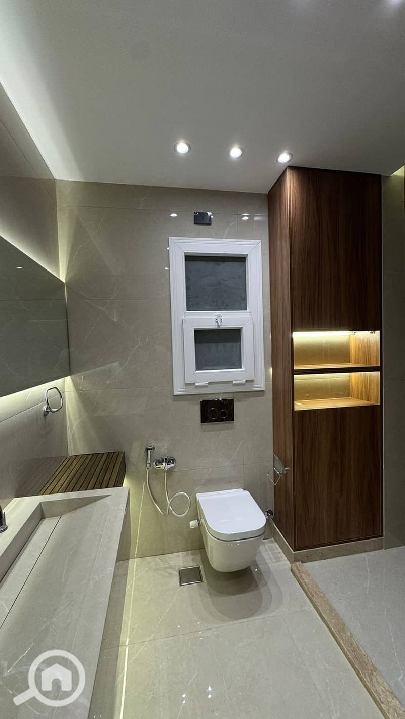 8 WhatsApp Image 2025-12-02 at 1.06. 59 PM (1). jpeg