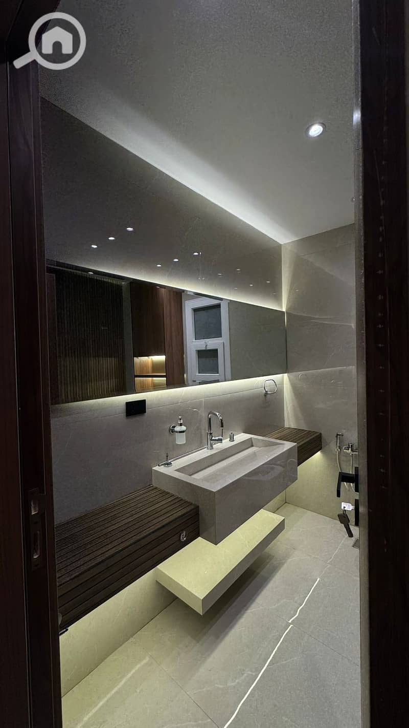 10 WhatsApp Image 2025-12-02 at 1.06. 59 PM (3). jpeg