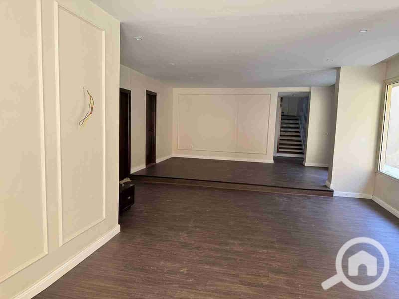 1000200040. jpg 1000200040. jpg