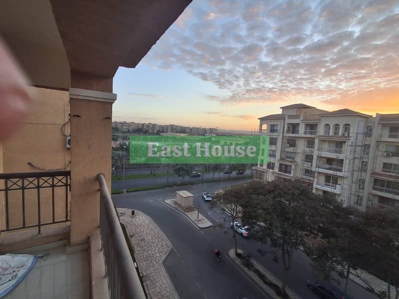 2 WhatsApp Image 2025-12-04 at 17.16. 08_d4400da9. jpg