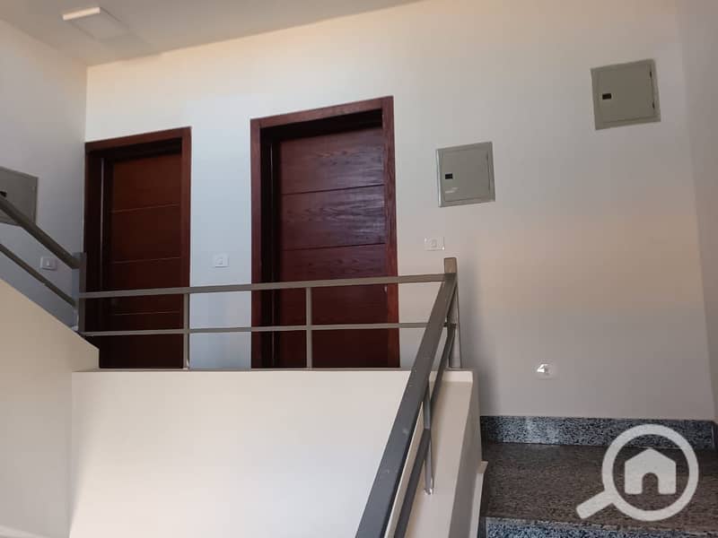 4 WhatsApp Image 2025-11-12 at 12.25. 58. jpeg