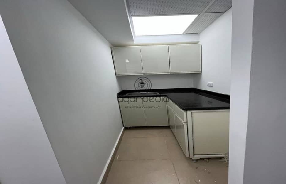 4 WhatsApp Image 2025-12-04 at 12.44. 59 PM (2). jpeg