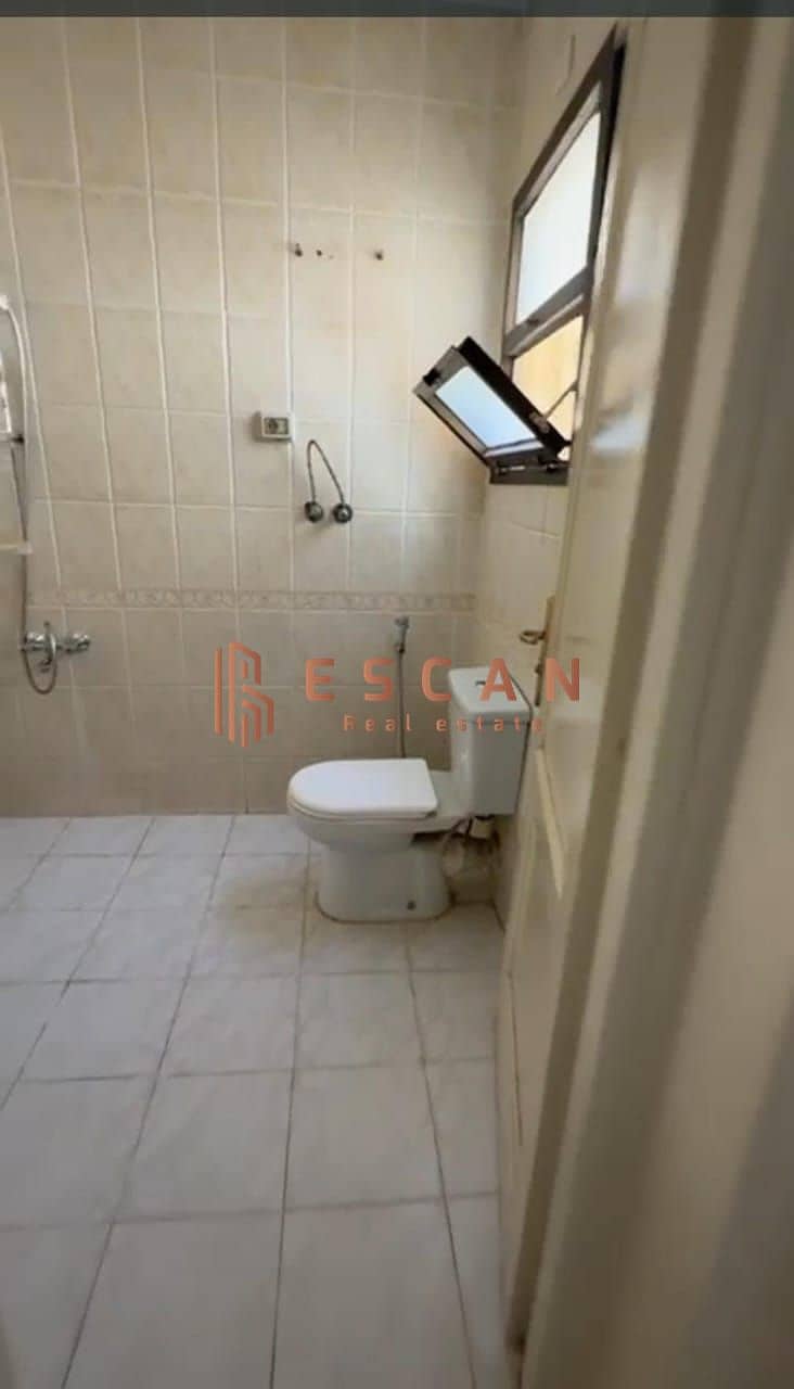 10 U156358 (4). jpeg