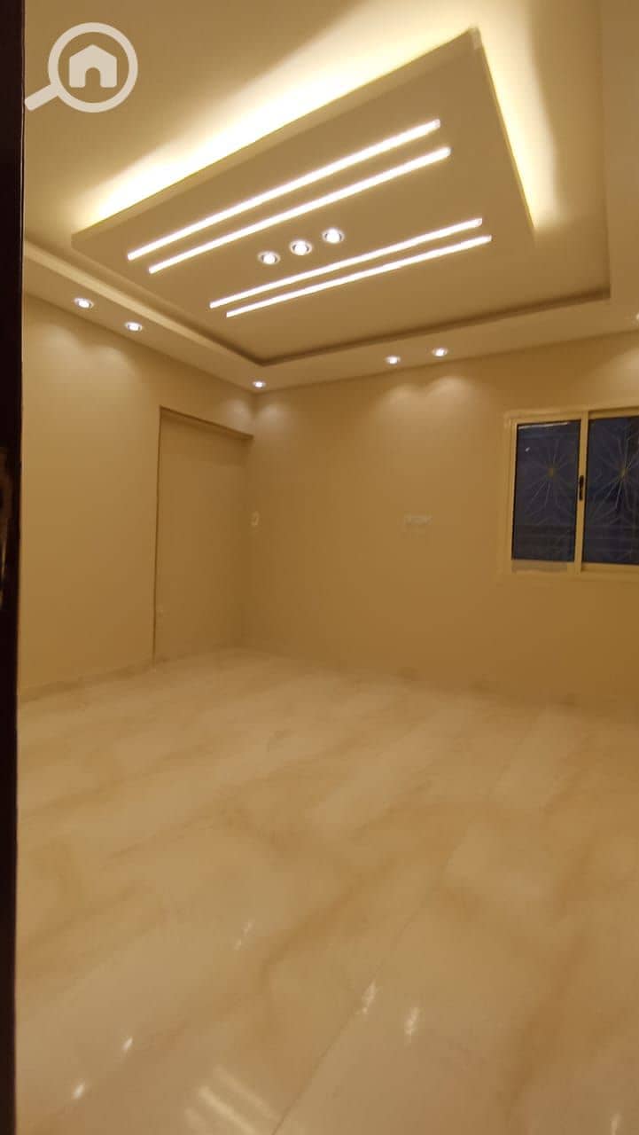 24 WhatsApp Image 2025-11-22 at 6.11. 06 PM (1). jpeg