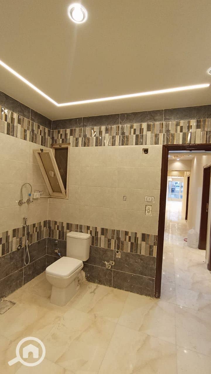 25 WhatsApp Image 2025-11-22 at 6.11. 06 PM. jpeg