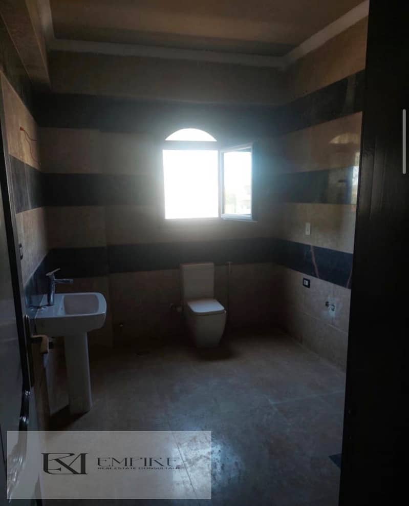 27 WhatsApp Image 2025-11-26 at 4.06. 04 PM. jpeg