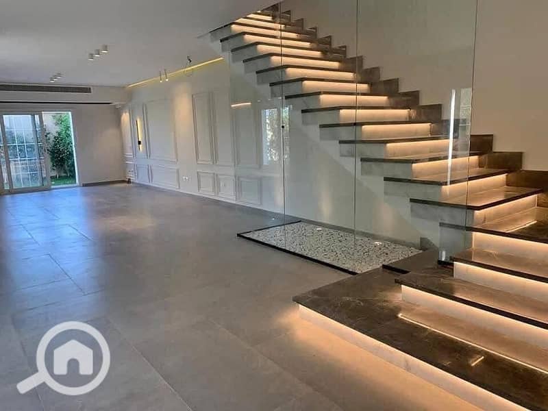 5 WhatsApp Image 2025-12-04 at 5.25. 52 PM. jpeg