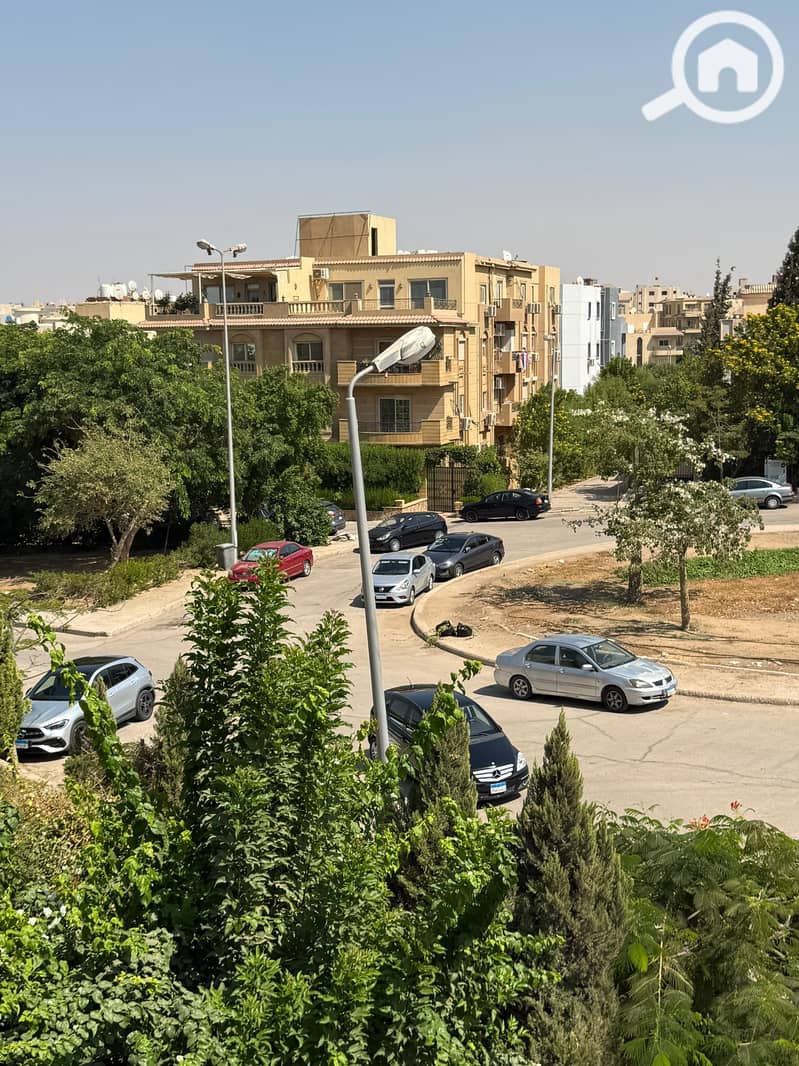 8 WhatsApp Image 2025-12-01 at 12.37. 36 PM. jpeg