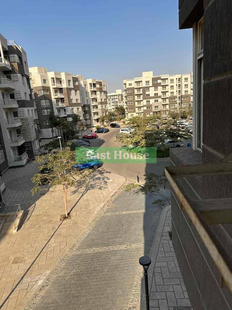 2 9a03fc9a-bf53-4a9f-baa0-3ab593306832. jpg