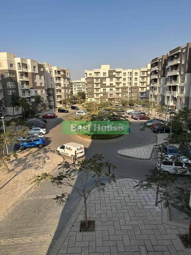 8 770504b1-c9f7-45fa-a38b-1843b5c110af. jpg