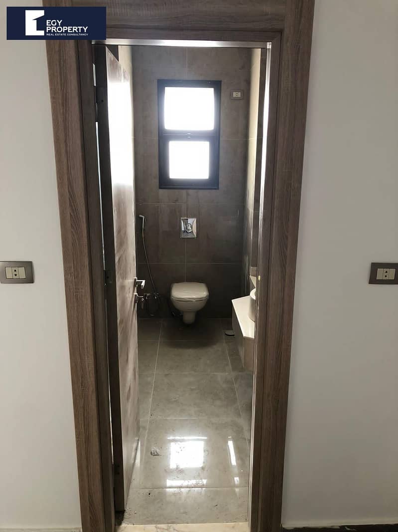 4 _files_WhatsApp Image 2025-12-02 at 2.49. 43 PM. jpeg