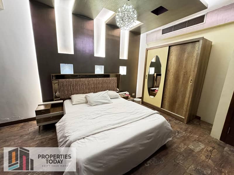 14 PHOTO-2025-11-25-12-29-58 4. jpeg