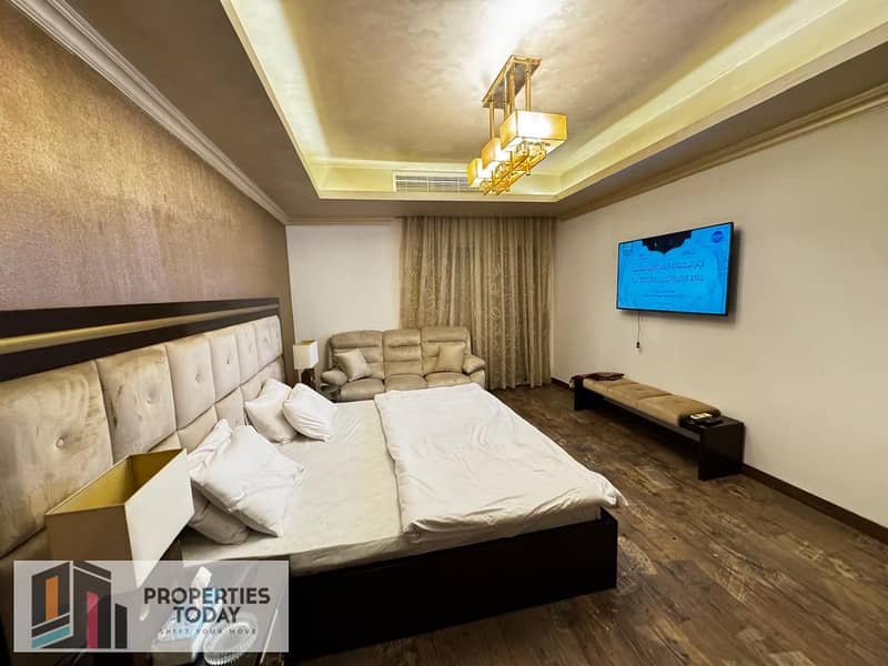 15 PHOTO-2025-11-25-12-29-58 3. jpeg