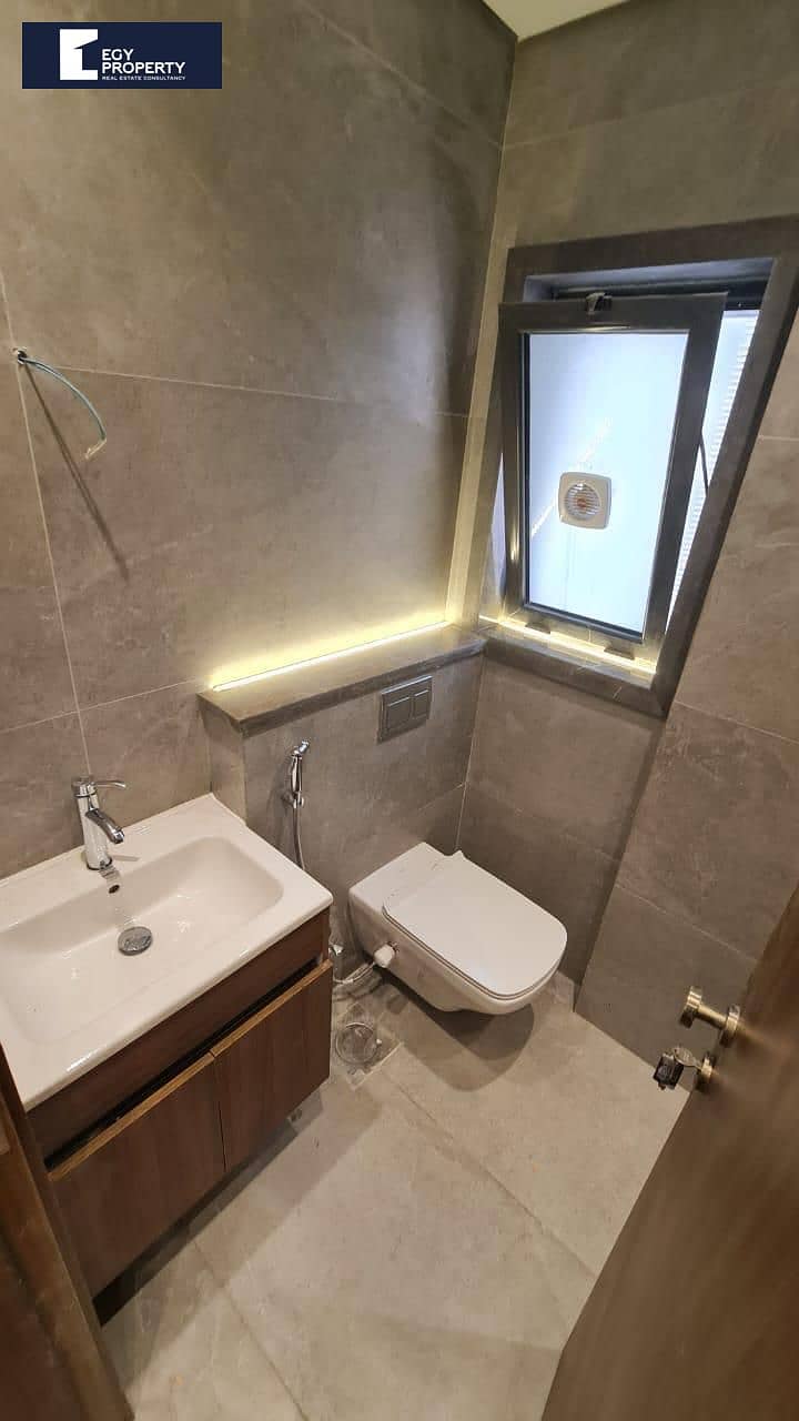 9 _files_a0b9fdcc-93b3-4d14-8819-be305dfae02f. jpeg