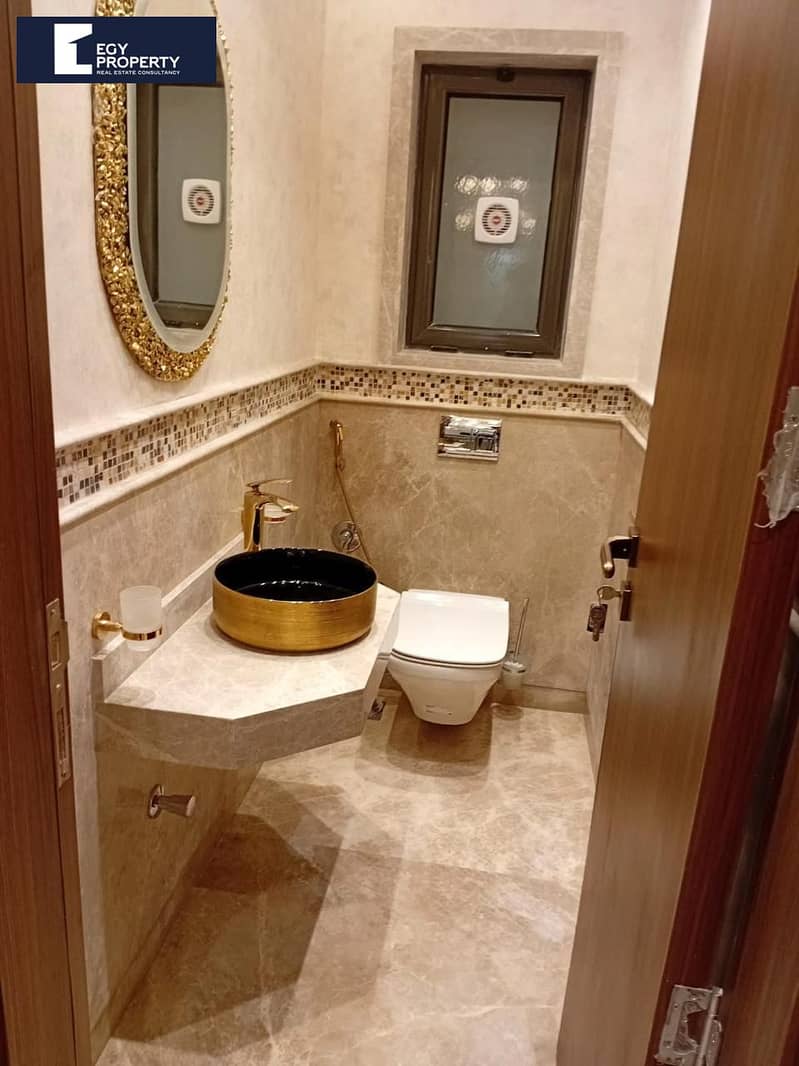 14 _files_3d57e07f-873f-4d38-8030-0b0ffee50ca9. jpeg