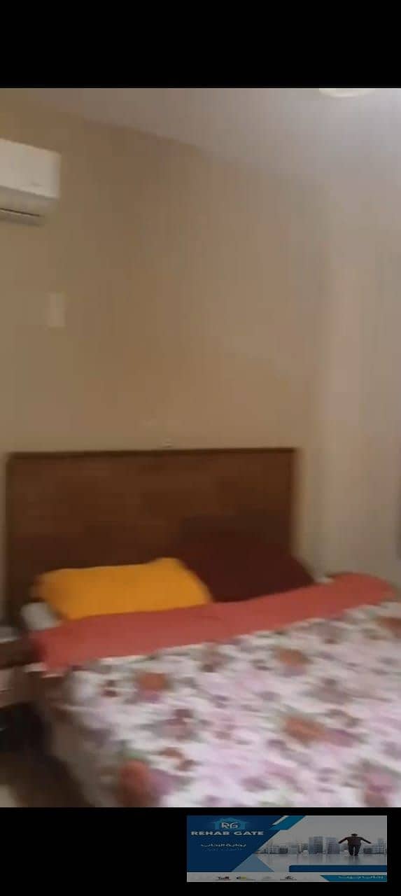 6 eed4c0b9-212c-45fa-8c83-d5ffee9876d8. jpg