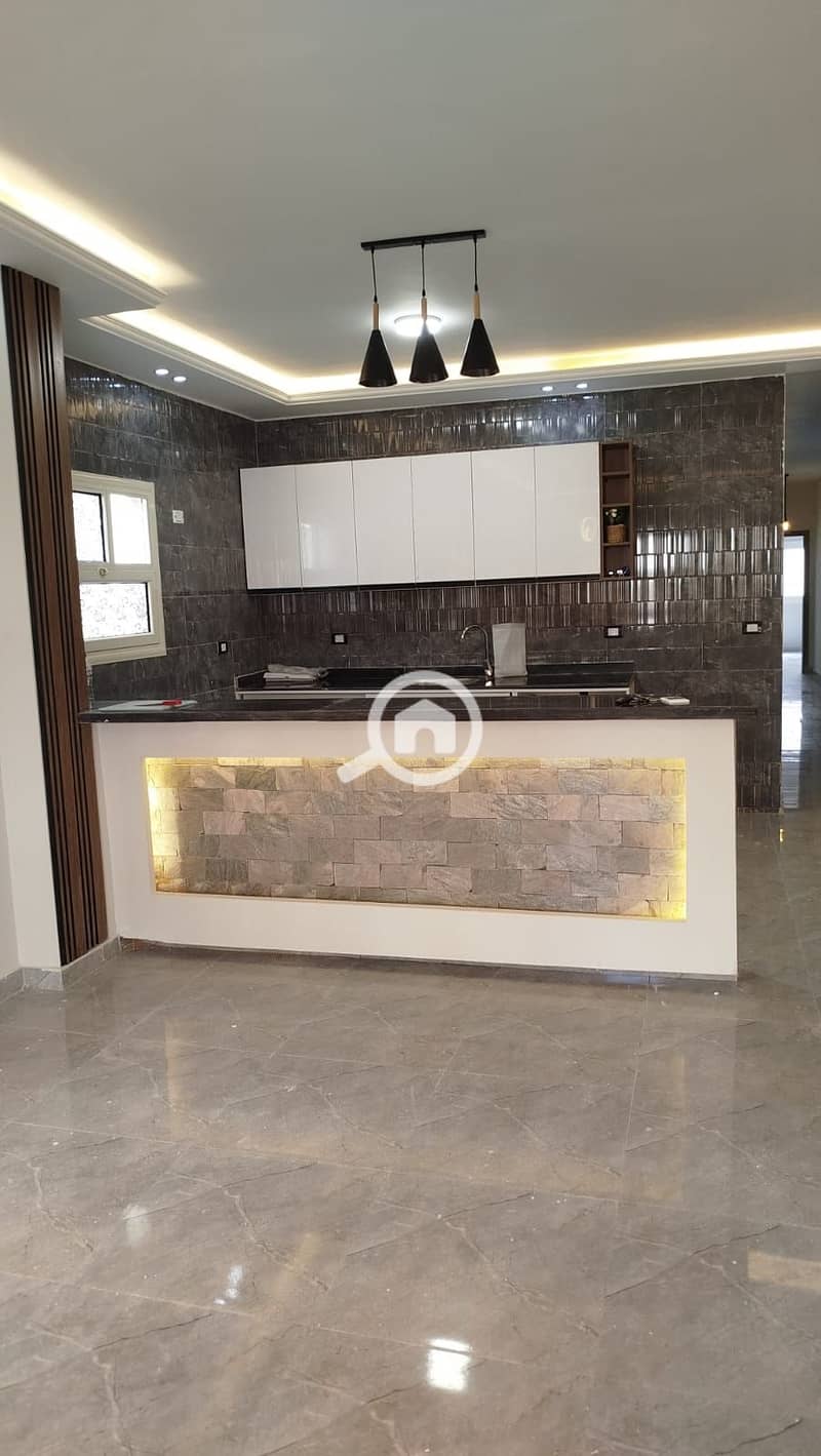 4 WhatsApp Image 2025-12-04 at 2.41. 09 PM (1). jpeg