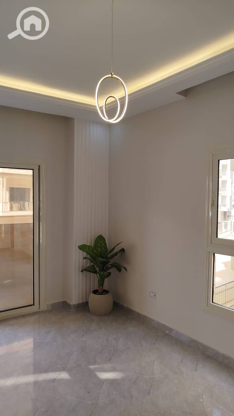 5 WhatsApp Image 2025-12-04 at 2.41. 09 PM. jpeg