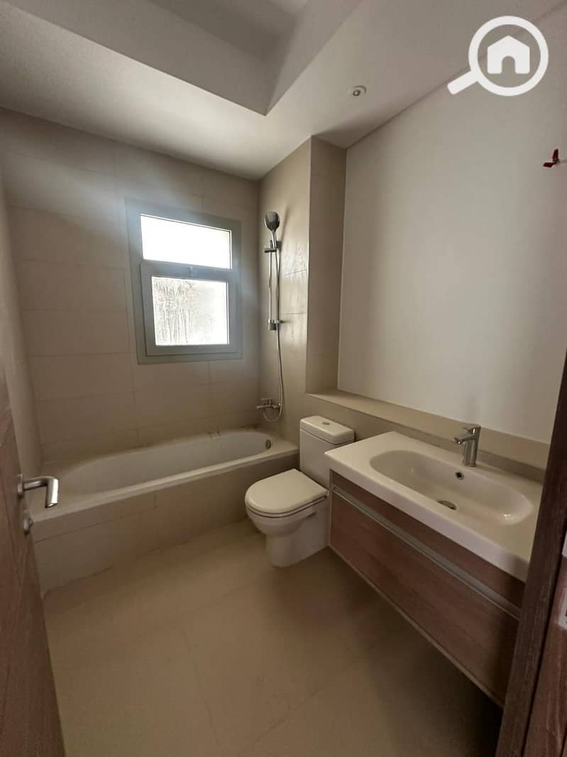 6 IMG-20251203-WA0012. jpg