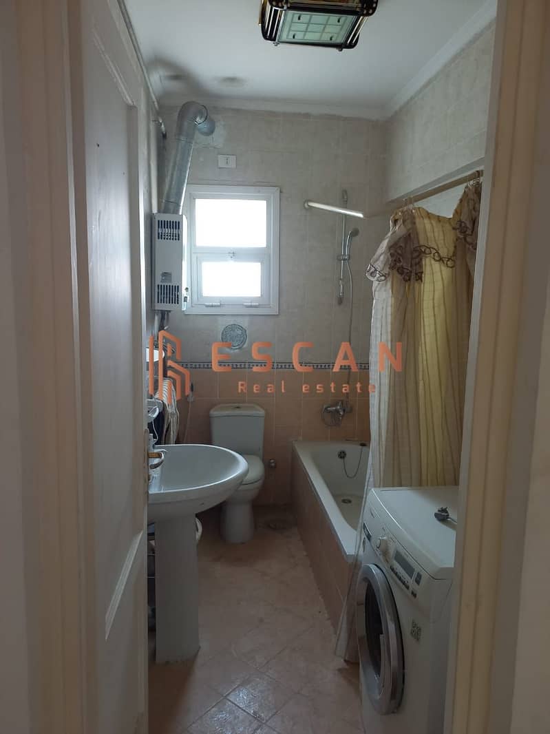 13 U716610 (17). jpeg