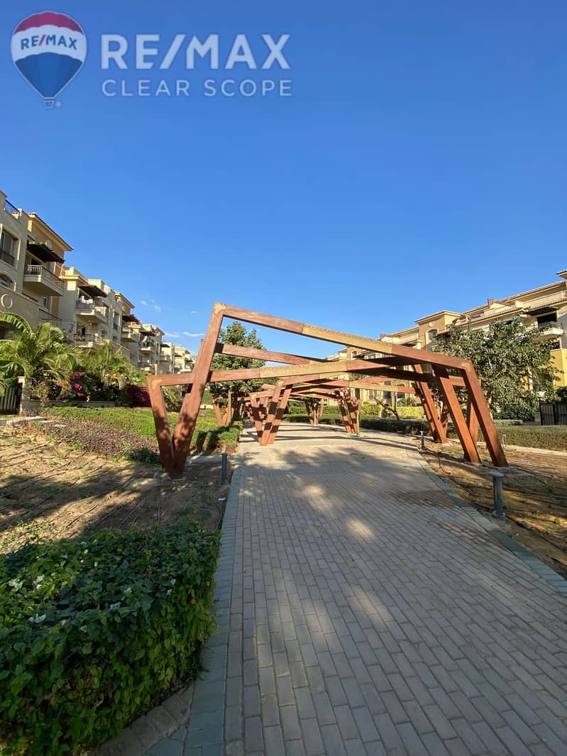 12 c612b3dd-39d4-418b-93d5-f72dd7517766. jpeg