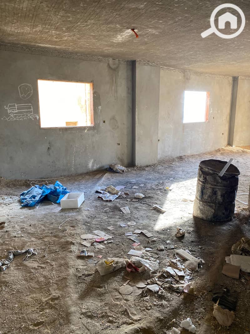 15 d178da1f-e751-41f8-9256-17d70dac94b0. jpeg